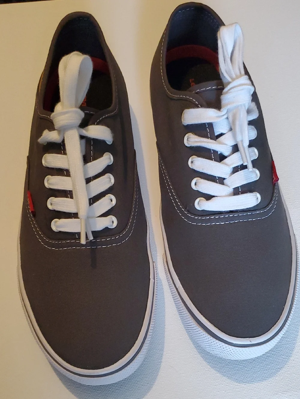Levis Shoes - Picture 10 of 14